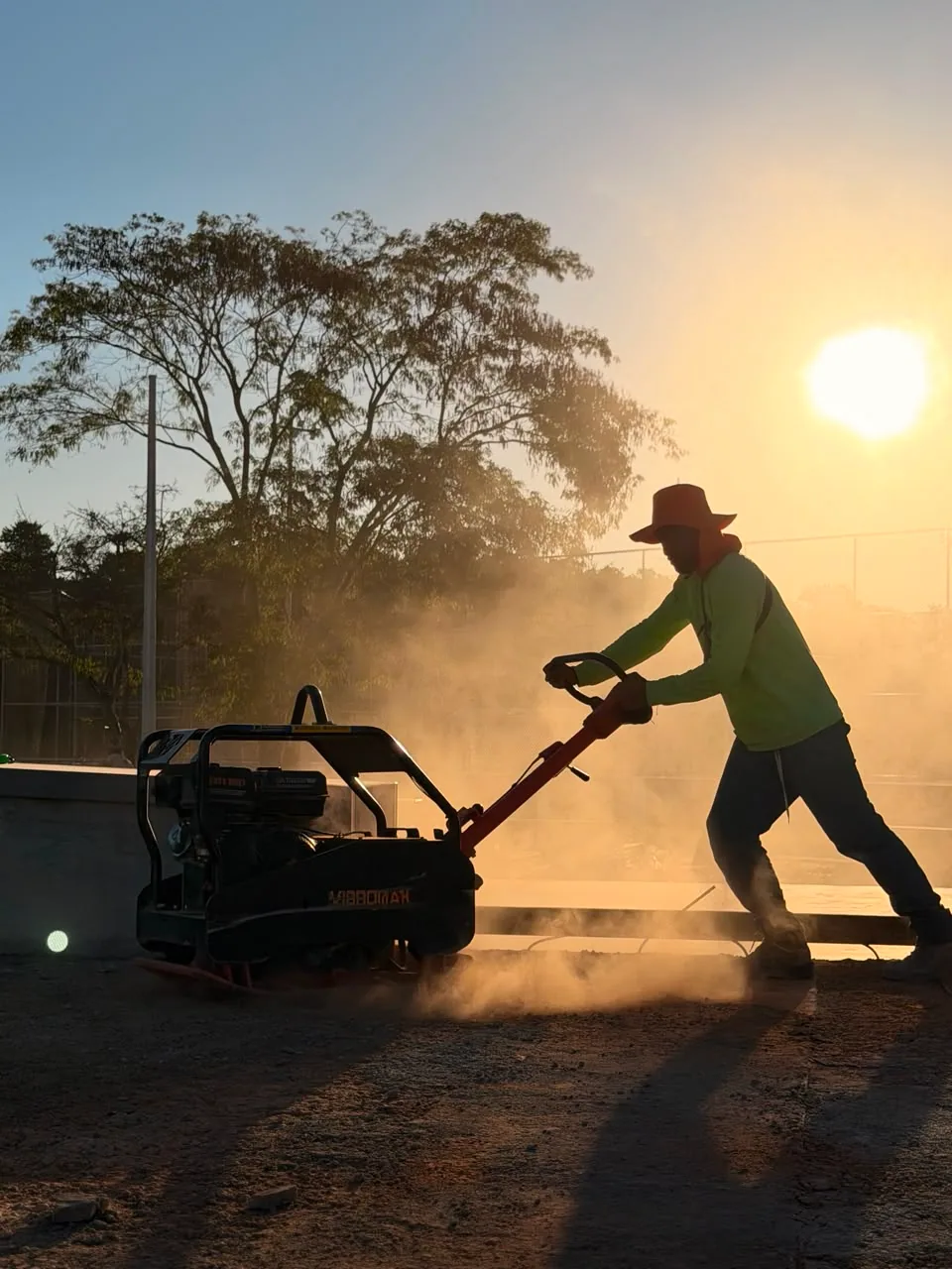 Canteiro de obra da Tangente durante a preparação de uma nova pista